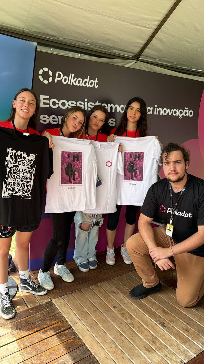 The energy at Iguassu Inova 2025 is something special✨ 🇧🇷

We’re proud to have supported the <a href="/SunsetLabsBD/">Sunset Labs</a> team in bringing <a href="/Polkadot/">Polkadot</a> to one of LATAM’s most inspiring innovation festival.

Incrível ver tanta gente curiosa, aberta e pronta para construir o futuro 🩷

<a href="/johnrhodelb/">JOHN RHODEL BARTOLOME</a>