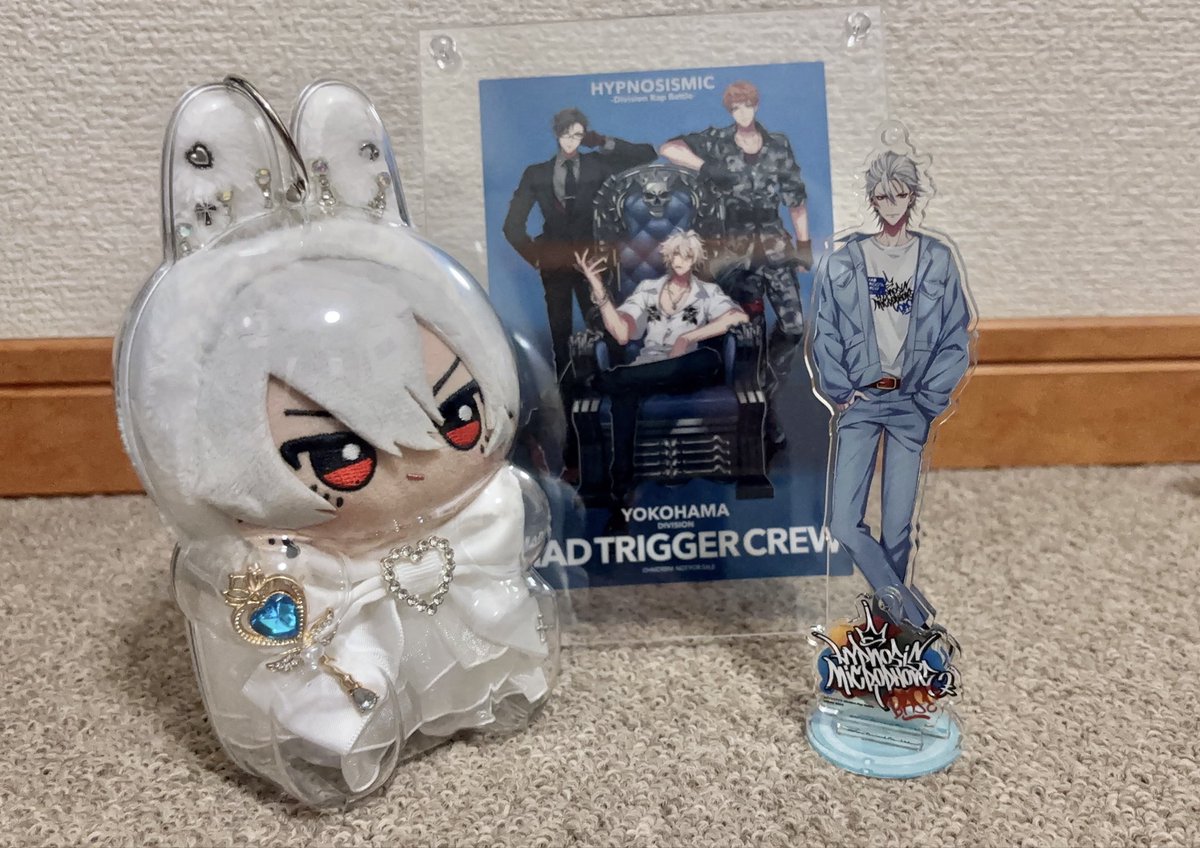 usatrigger45's tweet photo. かーーーわわわわわわわわ💙
らぶぶ用ケースに入れられたうちのさまぬ https://t.co/Fdxrwv0Stu