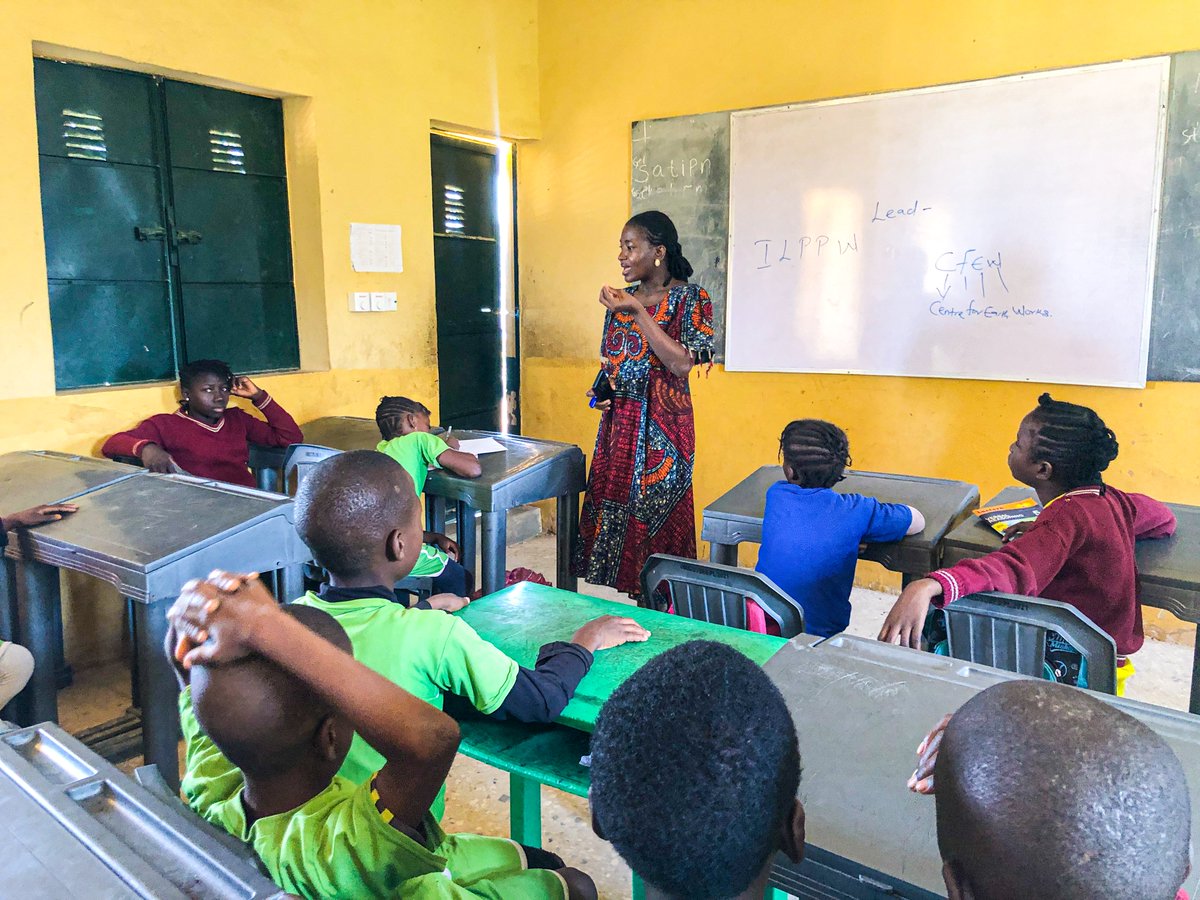 _CFEW's tweet photo. When we asked pupils at Obasanjo Model School if they’d heard of lead poisoning, almost all said “NO.”
By the end of our sensitization, they could name common sources of lead.
There’s #NoSafeLevel of lead exposure.
#ILPPW2025
#BanLeadPaint
#TeamCFEW
@ToxicsFree @WHO @UNEP https://t.co/5mTWCQEgjt