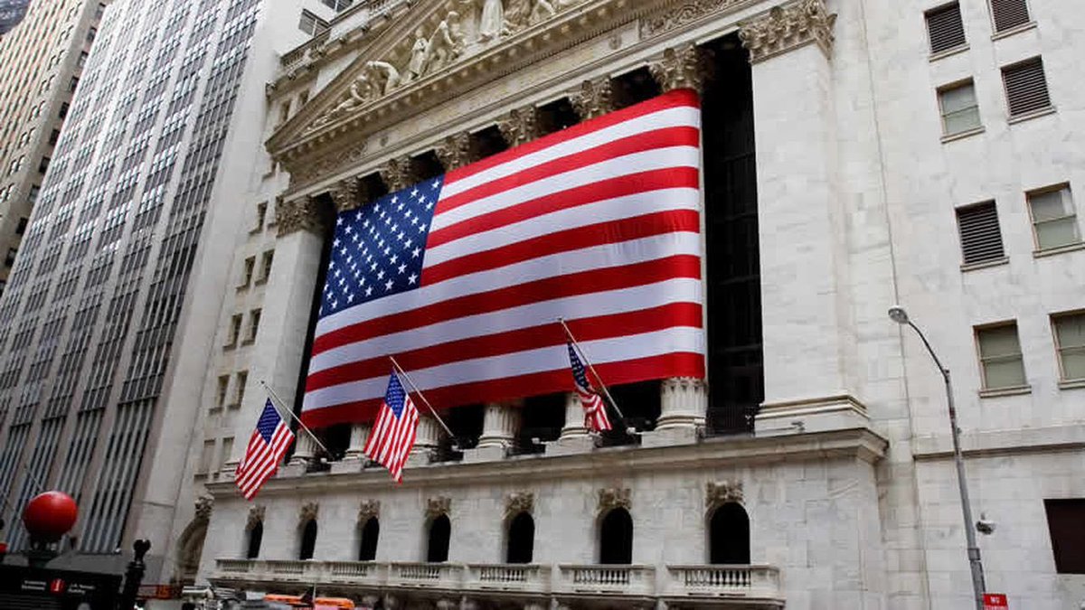 Dividend King 👑 (@divs_king) on Twitter photo 🚨 - Les chiffres de l'inflation aux États-Unis viennent de tomber et ils sont meilleurs que prévu✅
Les marchés américains sont attendus en hausse suite à la nouvelle📈 🚨 - Les chiffres de l'inflation aux États-Unis viennent de tomber et ils sont meilleurs que prévu✅
Les marchés américains sont attendus en hausse suite à la nouvelle📈