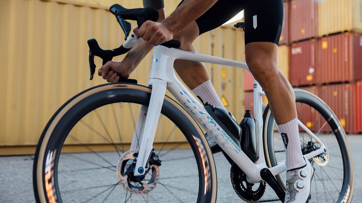 Wilier Filante SLR ID2: la nueva referencia aero de la marca italiana: esmtb.com/wilier-filante…