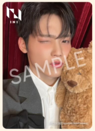 kimkimkimkim33's tweet image. メイクも最高なんだけど…もうこれしか見えない…