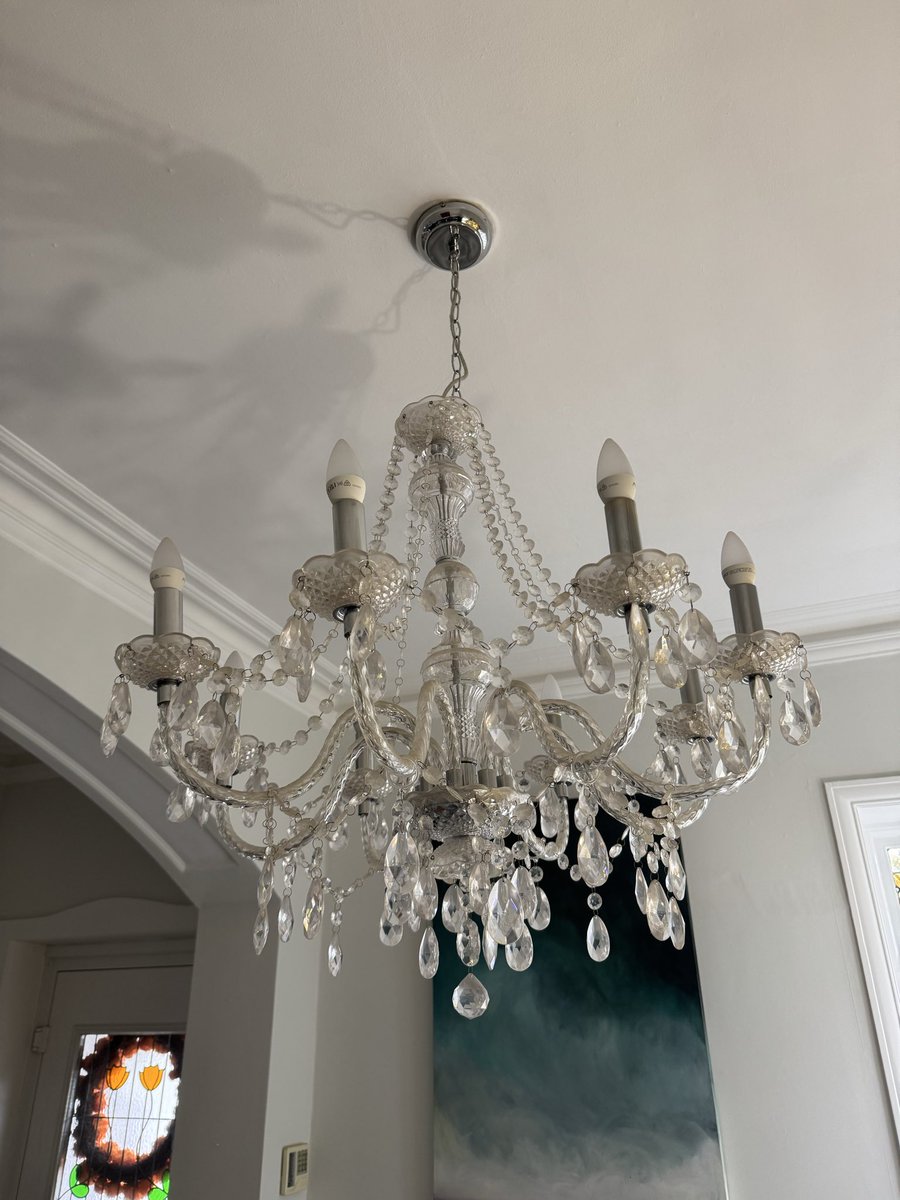 thinking_manc's tweet image. Selling a Chandelier 
£100
South Manchester 
DM for details
No dickheads.