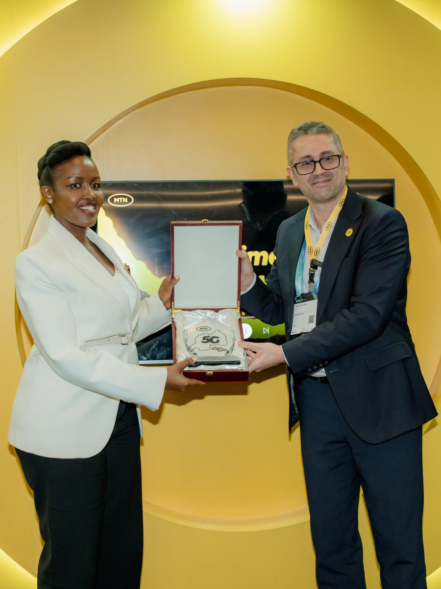 MTNGroup's tweet image. #MWC Kigali reminded us that Africa’s digital transformation isn’t a distant goal. To truly unlock its potential, we must close the usage gap and ensure every African can access and benefit from the digital economy.
At MTN, digital connectivity is a powerful driver of inclusive…