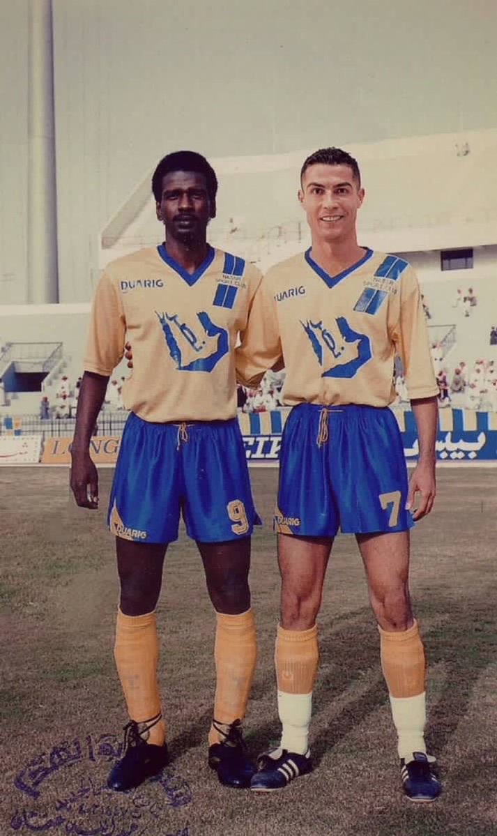 محمد عبد الكريم (@moabdelkareem_1) on Twitter photo النصراوية جاهزين لحلقة تاريخية اليوم الساعه ٧ توقيت الرياض
عن الكبير النصر <a href="/AlNassrFC/">نادي النصر السعودي</a> النصراوية جاهزين لحلقة تاريخية اليوم الساعه ٧ توقيت الرياض
عن الكبير النصر <a href="/AlNassrFC/">نادي النصر السعودي</a>