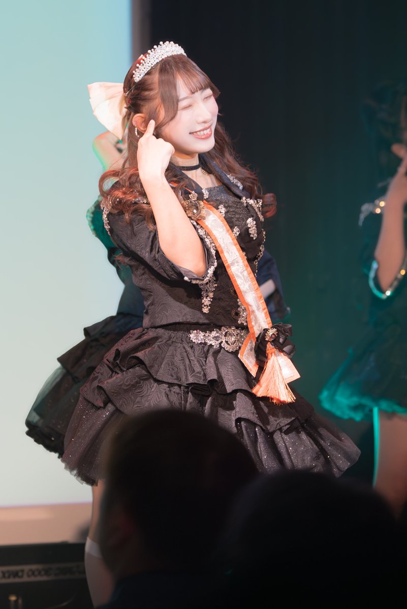 mocchi02853's tweet image. 初めましてしてないけど、配信で初めましてしたということにさせていただきます。
ライブ中、めっちゃ素敵だったなー
#アイドル
#MyDresscode 
#マイドレスコード 
#松倉凪沙