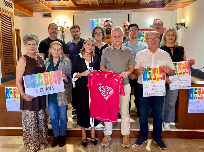 #Eliana acull el <a href="/RunCancerVal/">RunCáncer Valencia</a> el 9 de novembre infoturia.com/l-eliana/80343… 
<a href="/javierllombart/">javier llombart</a> <a href="/ConchaMontaner/">Concha Montaner</a>