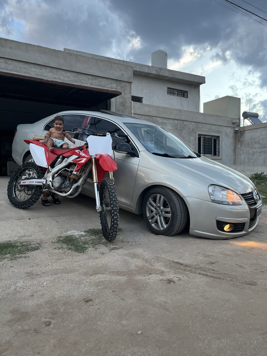tallone_ema's tweet photo. Sueñito cumplido 😍
•casa 
•Vento 
•crf 
•familia https://t.co/dOZukWuI9A
