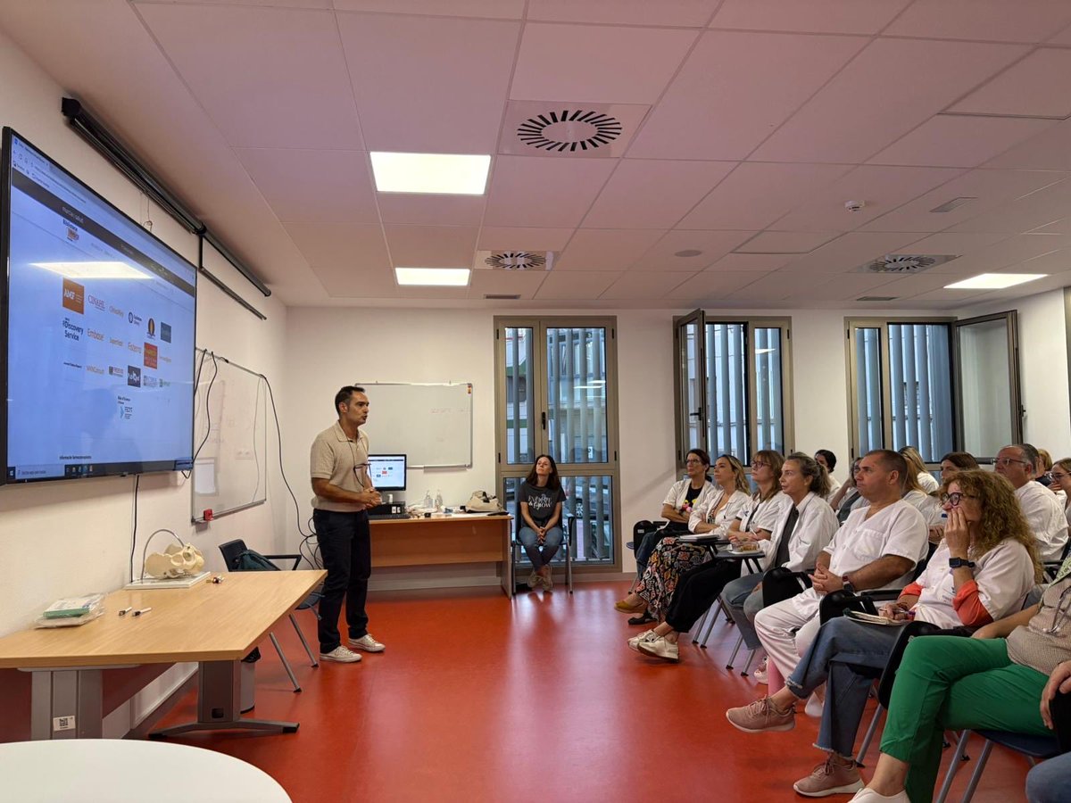 En reunión de Equipo de los viernes, en presencia de TODOS los profesionales administrativos, enfermeras, MFamilia, residentes etc…Nos han informado del funcionamiento de recursos de la @bibliotecaVirtual de <a href="/Murciasalud/">Murciasalud</a> .Merece la pena bucear en ella, múltiples posibilidades