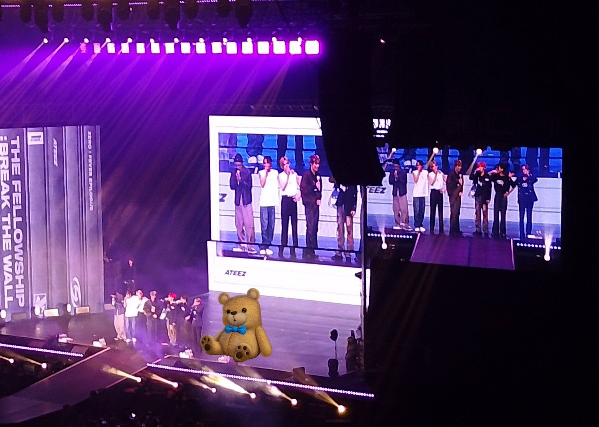 mars_hehet's tweet image. #1 jongsang enthusiast is going to graduate in less than a week also happy 7th anniversary my ateez! finished senior high and entered college with you, now i&apos;m graduating college with u

7 YEARS WITH ATEEZ
#에이티즈_7주년_항해는_계속된다
#7_years_with_ATEEZ #A_TO_Z @ATEEZofficial