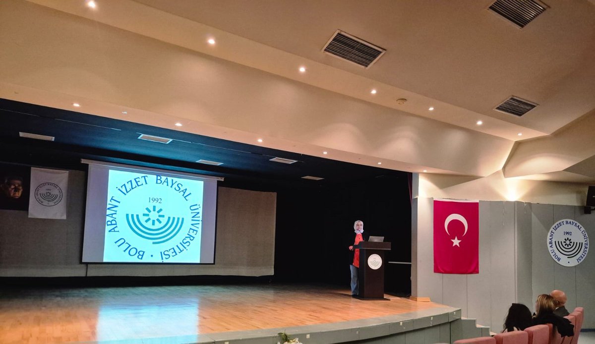 rgulyurt's tweet photo. Türkiye Yüzyılında Aile ve Ailenin Geleceği: Sorunlar, Dönüşümler ve Çözüm Önerileri Konferansı için Bolu Abant İzzet Baysal Üniversitesinde Dijital Çağda Aile Bildirisinin sunumu.
#AileYılı #dijitalcağ #aile #bolu 
@ibuajanda https://t.co/aTXy1MUGyl