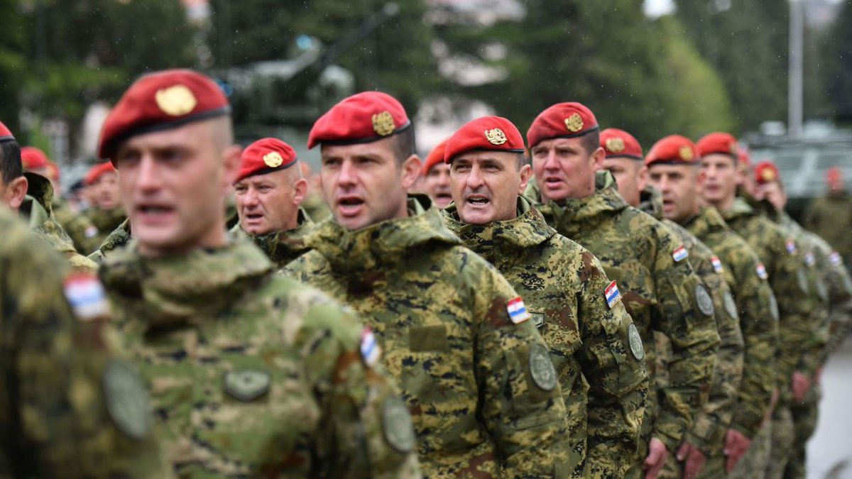 MyLordBebo's tweet image. 🪖🇭🇷 Croatia to reinstate compulsory military service by the end of the year. Approximately 4,000 people planned to be conscripted annually — Ministry of Defense
Do they aim to conquer Greece or Italy? Or are they considered as "supplies" for Ukraine? 🤔