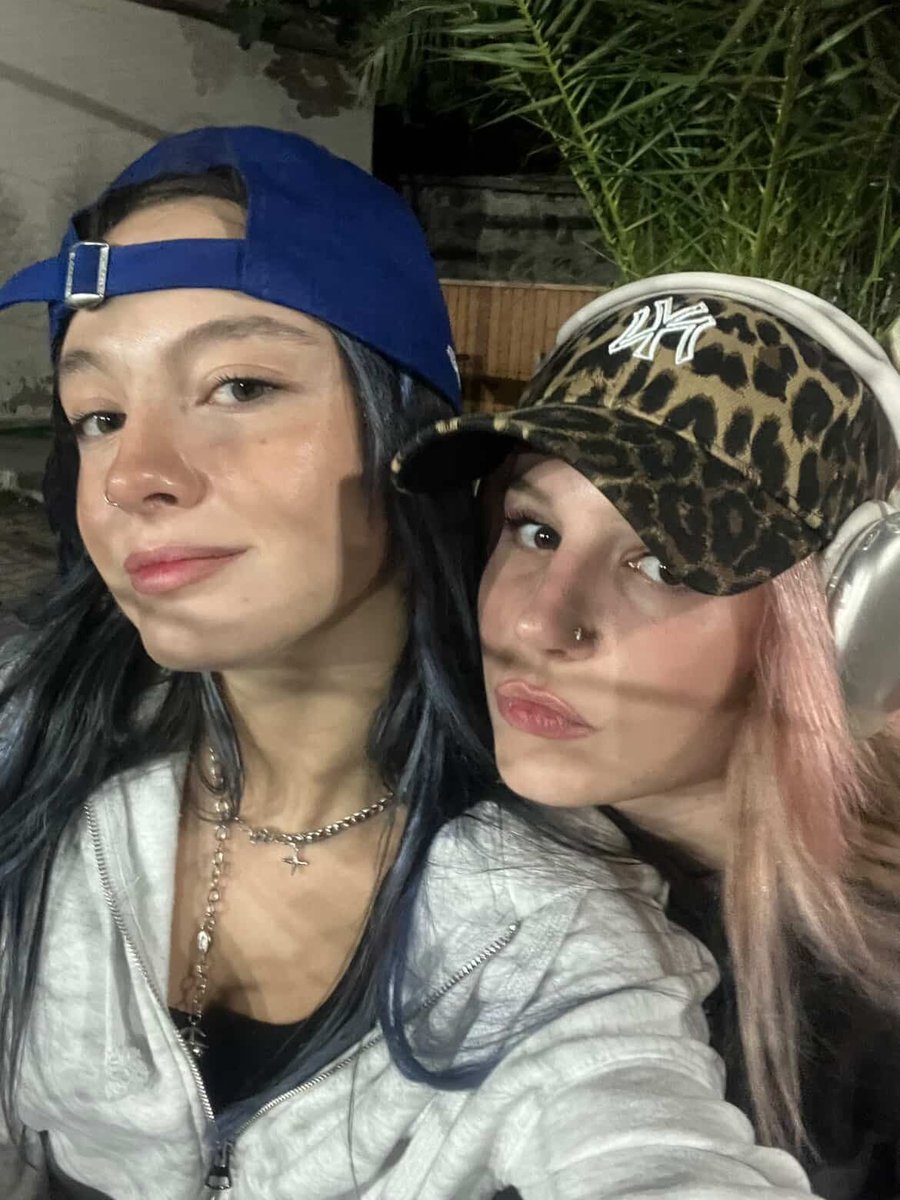 Editleyen o olsaydı lidyaya özel intro bile çıkarırdı gibi bir his