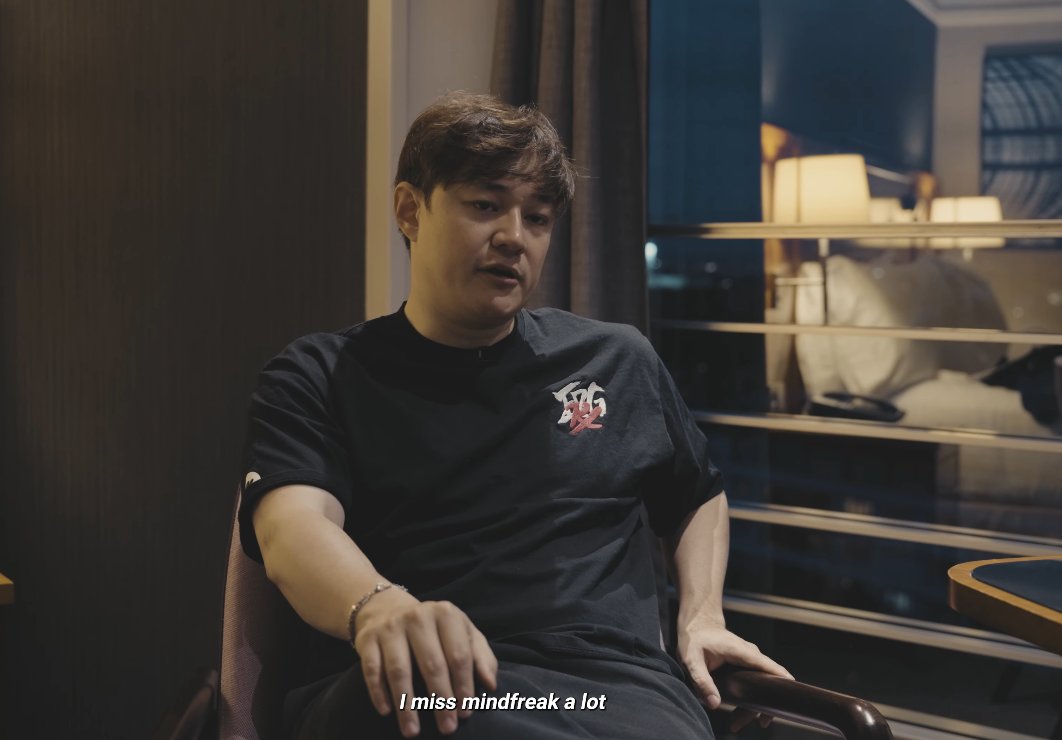 same alecks, same... 😿