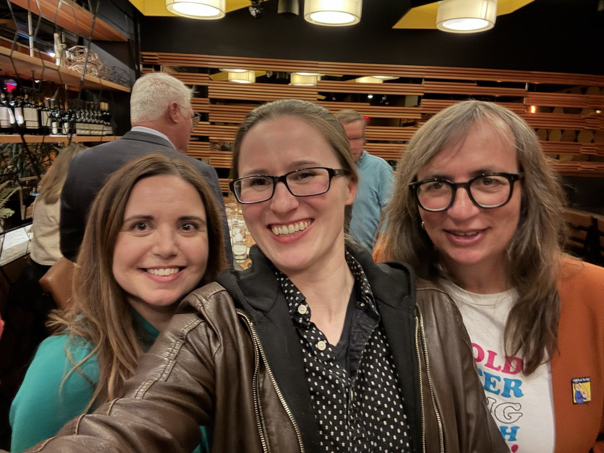 Great night reviving the art of civil disagreement! 😁

Thanks <a href="/_CryMiaRiver/">Mia Hughes</a>, <a href="/MorganeOgerBC/">Morgane Oger</a> &amp; <a href="/jonkay/">Jonathan Kay</a>!