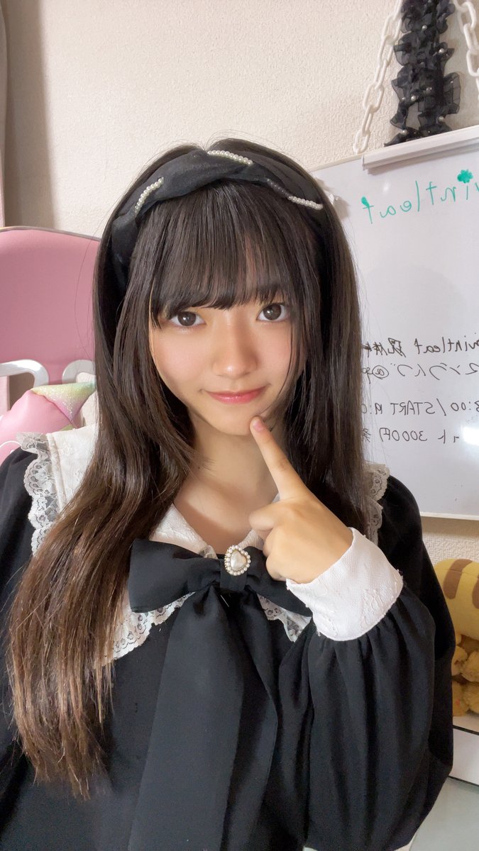 hikarin_amano's tweet image. Withliveありがとうございました🥰
最後まで満枠にしてくれて本当に嬉しいよ、みんなとたくさんお話出来てよかった！♥

次はついに、29(水)のラストライブ🎤
みんなと最高の思い出が作れるように頑張るよ💪❤️‍🔥

事前物販18:00〜18:50
特典会　20:00〜21:30

🎫tiget.net/events/432283