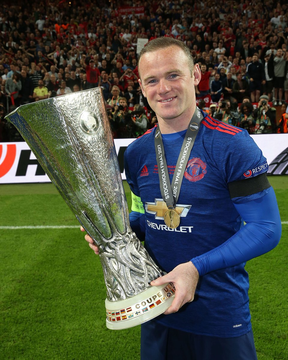 📸 Wayne Rooney, 2017 🏆

#UEL | <a href="/ManUtd/">Manchester United</a>