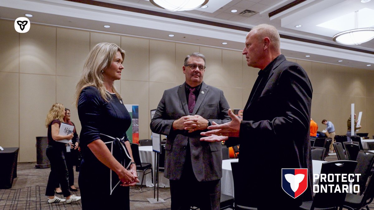 PreparedON's tweet image. “Now more than ever, we must be ready for anything.”

Minister Dunlop and Deputy Minister Pegg spoke at @OntarioDEMCON connecting with delegates to share knowledge and training opportunities to #ProtectOntario now and in the future.

Thank you for having us #DEMCON!