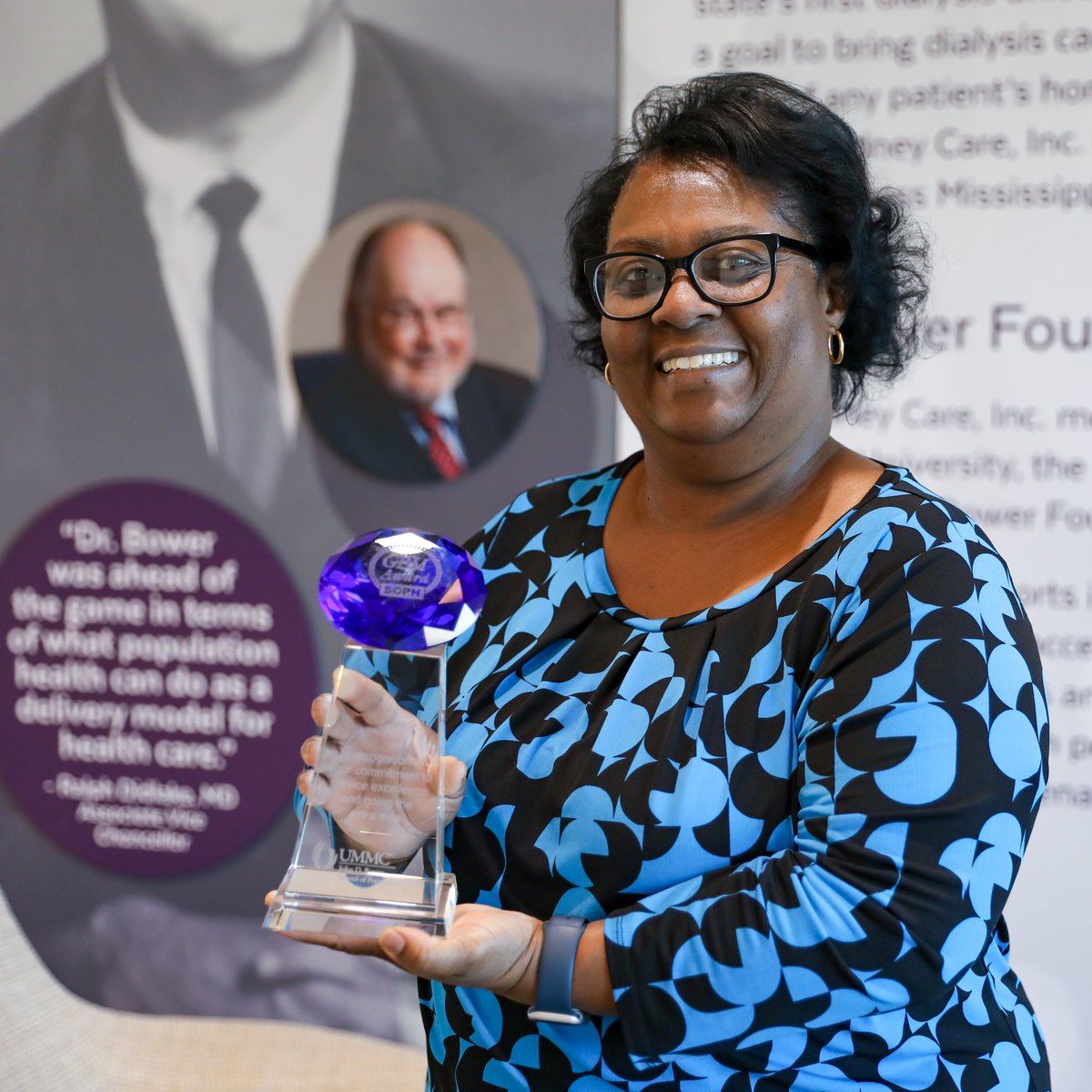 Congratulations to Kim Brookins, Executive Assistant in the SOPH Dean’s Suite, on being named the 2025 GEM (Going the Extra Mile) Award recipient!
Dr. Dobbs: “Kim consistently performs above and beyond with kindness, professionalism &amp; positivity.” 💙
#SOPH #UMMC #GEMAward