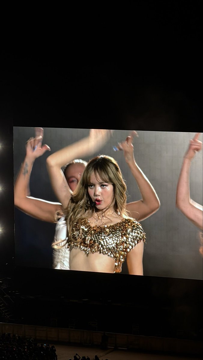 lisa data tweet media