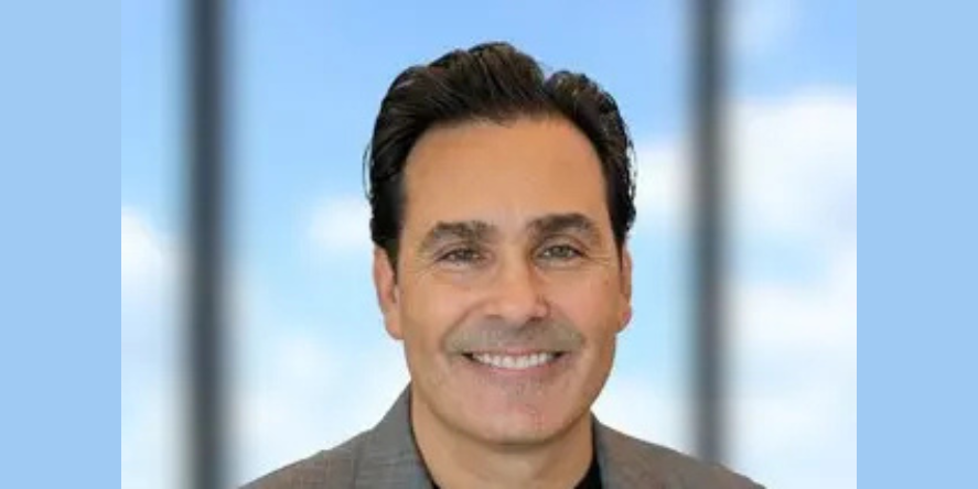 ibmag_magazine's tweet image. DXC Technology (NYSE: DXC), a leading Fortune 500 global technology services provider, has announced the appointment of Anthony Pappas as Chief Marketing Officer, reporting directly to President and CEO Raul Fernandez.
tinyurl.com/mvsjzpda
#DXCtech #Intlbm #CMO #Appointment