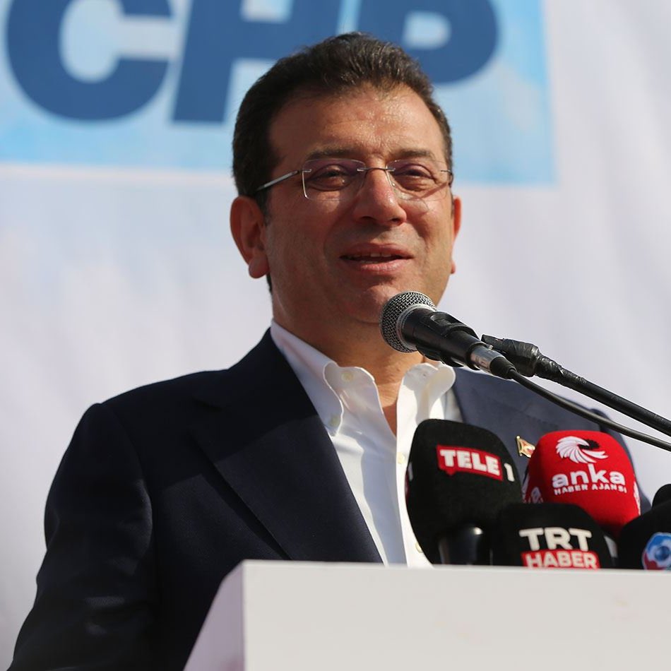 SON DAKİKA: Ekrem İmamoğlu, Beylikdüzü Belediye Başkanlığı dönemindeki gerçekleşen bir ihaleden dolayı hakkında  “İhaleye fesat karıştırma” suçundan açılan davadan beraat etti.