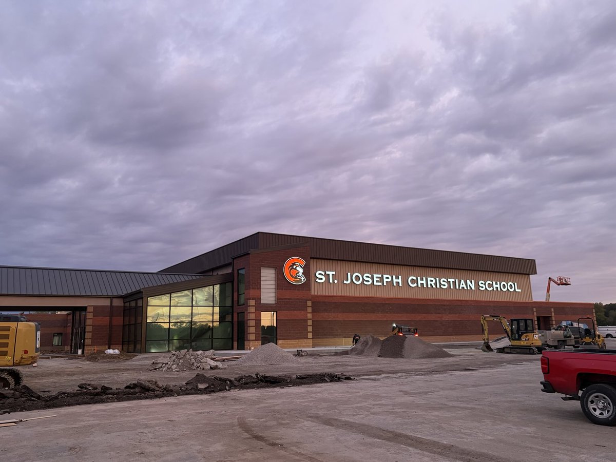 A beautiful Friday morning at SJCS