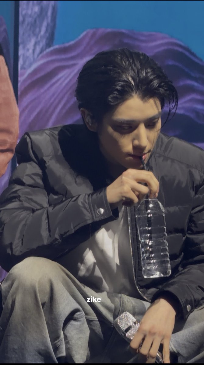 251024

 #제이크 #심재윤 #JAKE
 #SIMJAEYUN #ジェイク
 #엔하이픈  #ENHYPEN_JAKE