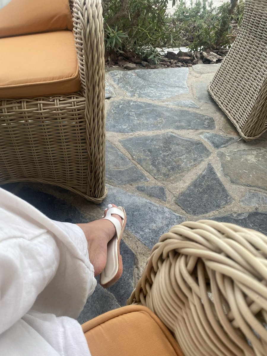 JadeSelano's tweet photo. Still waiting… ☕️ someone should be on their knees by now! https://t.co/Vy83tE3qIu