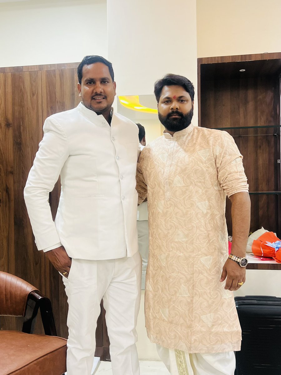 चिचलिक सोनभद्र आदिवासी मेला के लिए रवाना !!