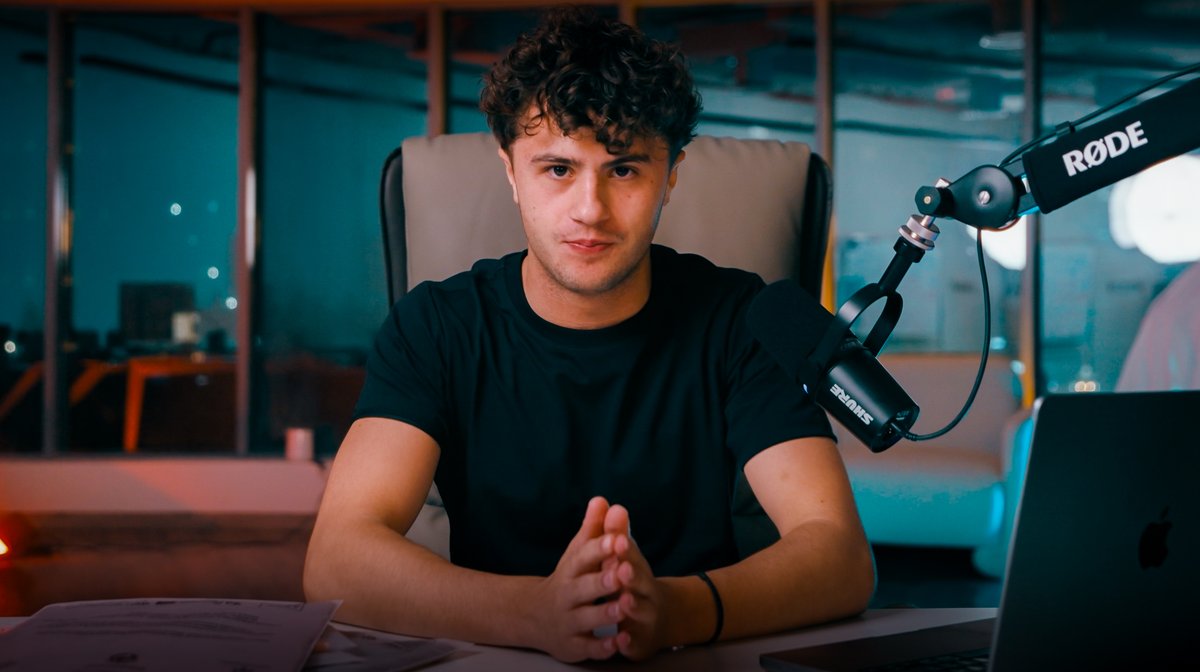 On vient de faire une vidéo beaucoup plus posée pour vous expliquer notre stratégie de A à Z pour le Black Friday. 
Vous aurez également un passage avec JV côté Finance et <a href="/ecomromka/">🌒Romka</a> côté opération. 

•⁠  ⁠Nos stratégies internes pour un Black Friday à 4M€
•⁠  ⁠Comment on