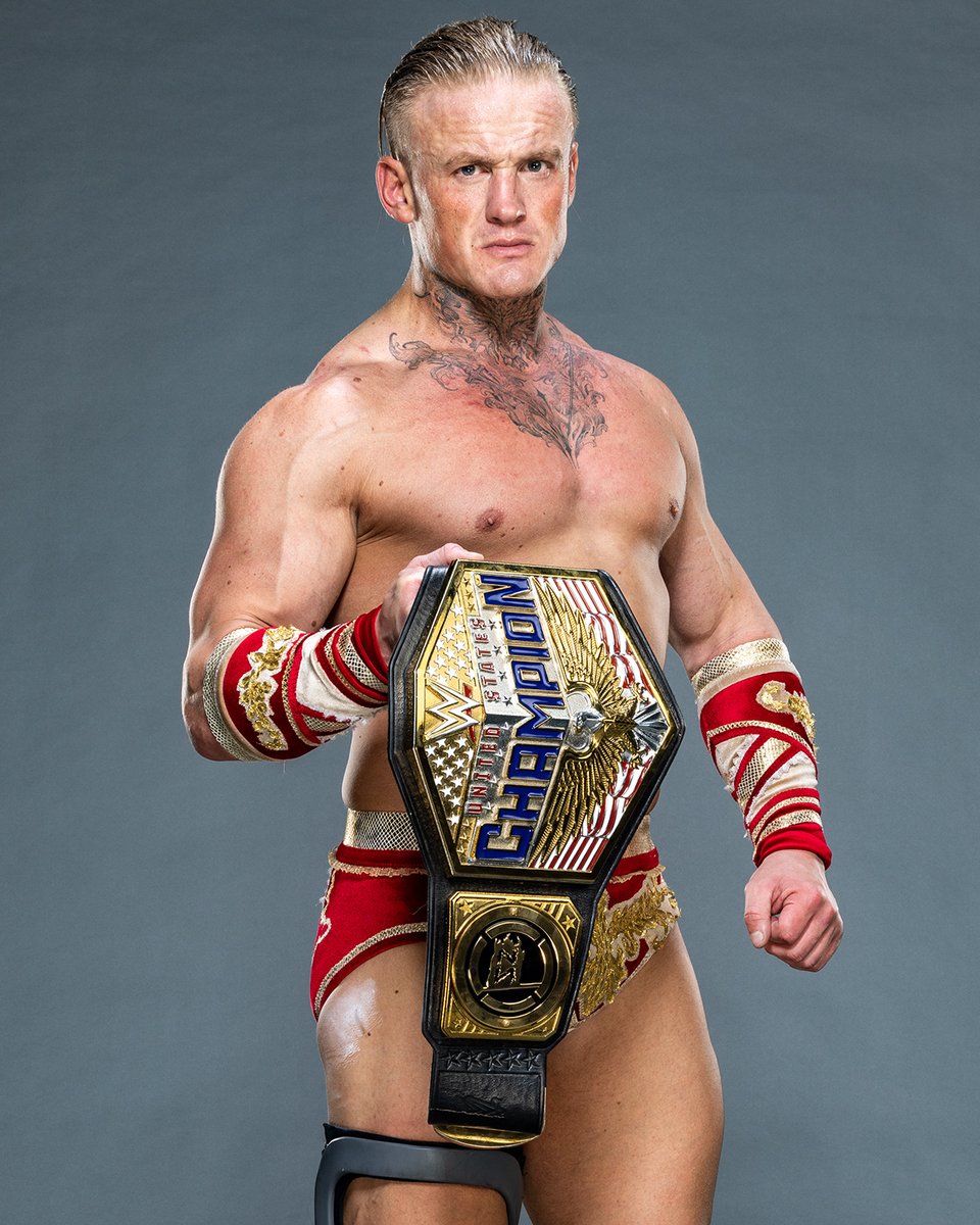 WWE's tweet image. Buckle up #SmackDown, @UNBESIEGBAR_ZAR is intensity personified 😤 🐉