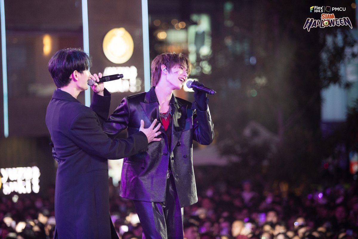 Flex_Connect's tweet image. ฮาโลวีนนี้ออกตามหาความจริงของ 𝐏𝐨𝐨𝐡 𝐊𝐫𝐢𝐭𝐭𝐢𝐧 - 𝐏𝐚𝐯𝐞𝐥 𝐍𝐚𝐫𝐞𝐭 ว่าในใจมีใครซ่อนอยู่มั้ย 👀
#poohpavel #ppoohkt #pavelphoom
#สิงสาลาตาย #GoddessBlessYouFromDeath
#SiamHalloween2025xPoohPavel
______________________
👻 Flex 104.5 | PMCU SIAM HALLOWEEN 2O25 presented…