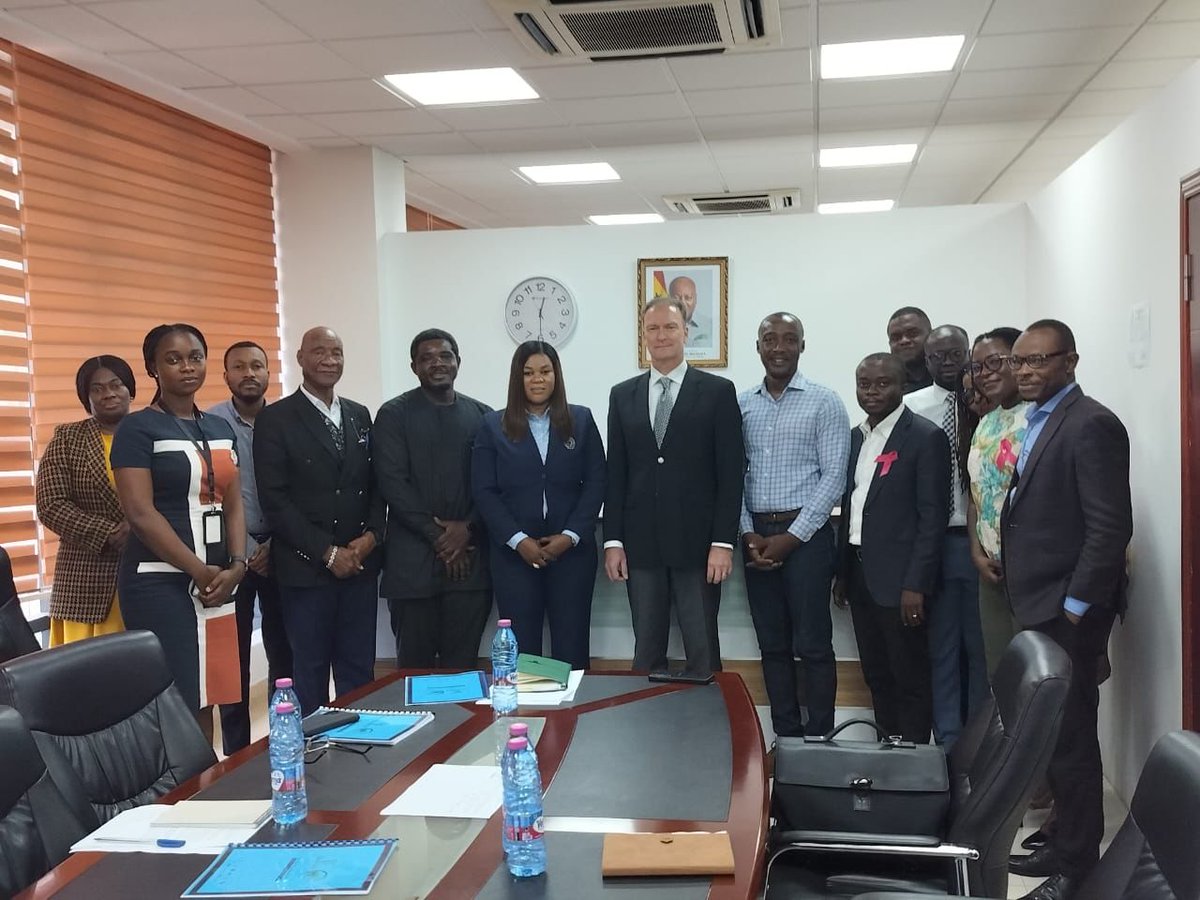 GuinnessGhana's tweet image. Guinness Ghana paid a courtesy visit to the FDA and GITC to share our vision and explore ways to strengthen a fair market for local manufacturers.

We remain committed to local sourcing, local talent, and sustainable growth.

#GuinnessGhana #FDA #GITC