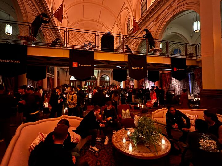 brickywhat's tweet image. threw a party w some friends last night nbd

ty ty @i_mohanram @LindsayGilson @morgane_paloma