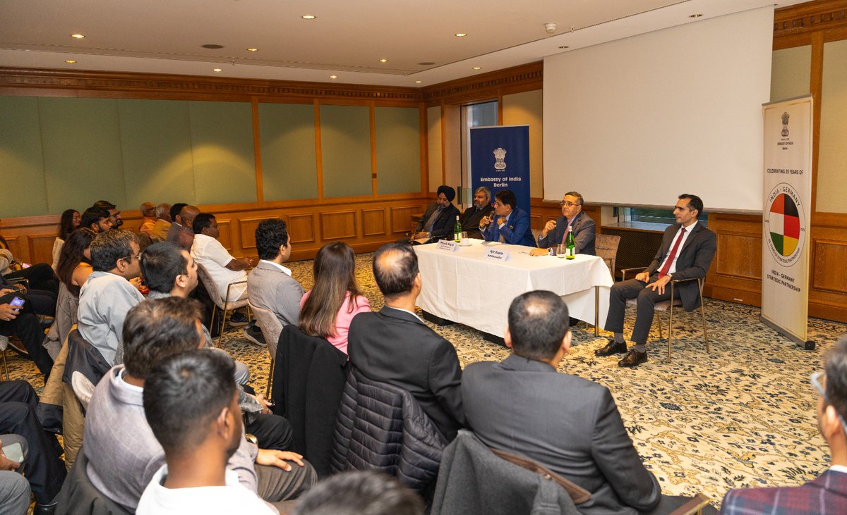 Delighted to interact with the vibrant Indian community in Berlin. We are proud of their achievements across sectors. 

Called upon them to continue being partners in India's growth and catalysts for deeper India–Germany ties. 🇮🇳🤝🇩🇪
