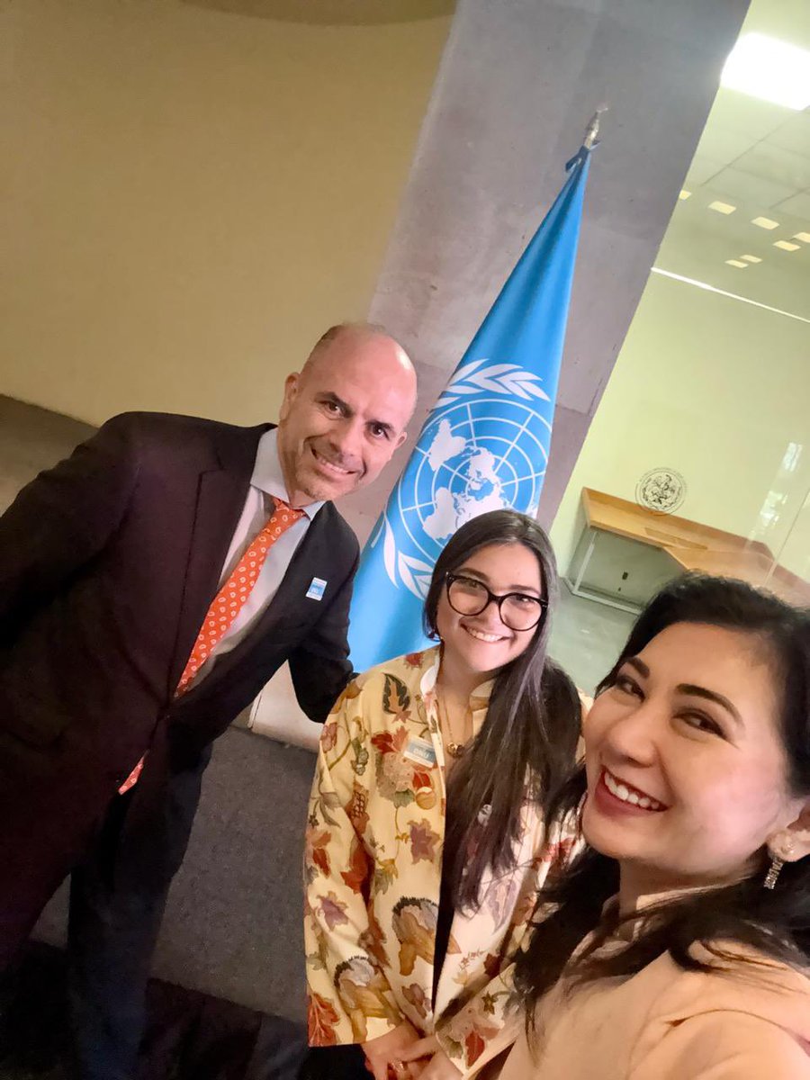 VirginiaLealC's tweet photo. Celebrando 80 años @ONU_es, con el tremendo orgullo de contribuir a renovar el compromiso del México con el mundo. Agradecida de ser parte de una comunidad comprometida con el bien común donde el trabajo diario es un honor, hoy más que nunca. Felicidades y gracias @PNUD_Mexico https://t.co/J2Bal5pDgt