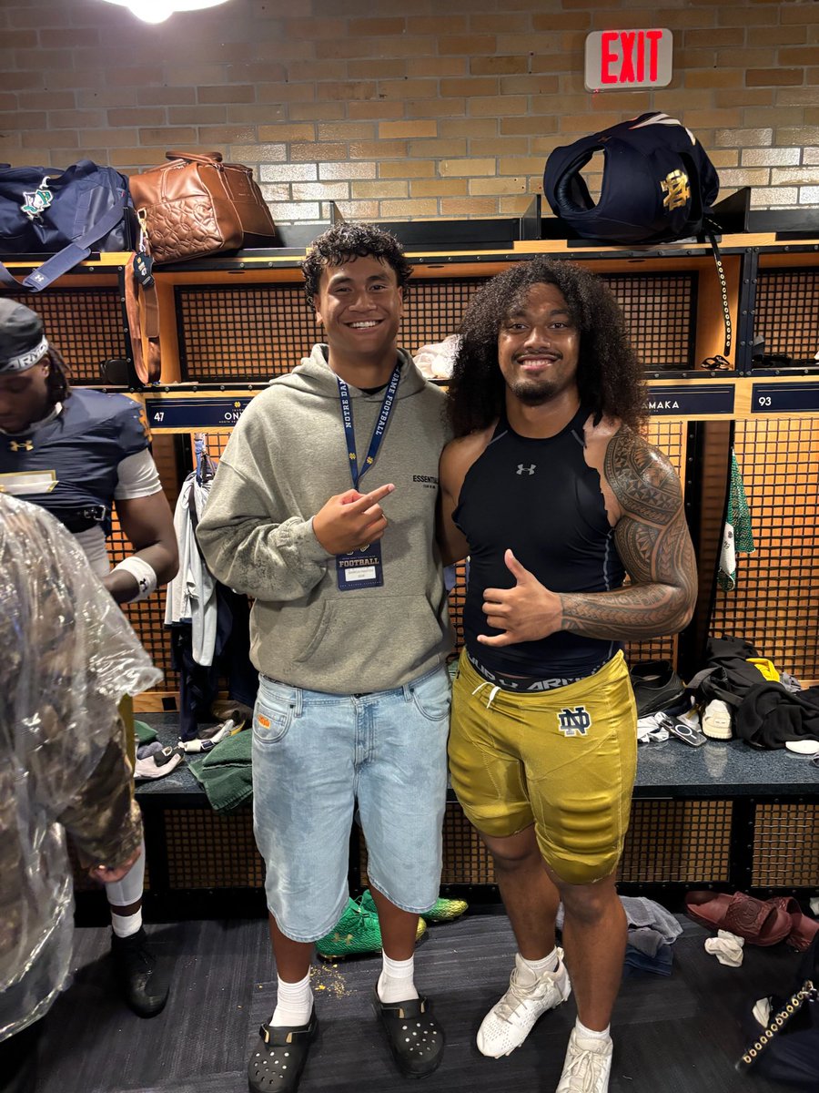 MarcusFakatou's tweet image. Notre Dame never disappoints! Had a great time last weekend, game atmosphere was amazing! Thank you for having me and my family. ☘️☘️🙏🏽 #GoIrish 

@OLuFootball @ChrisWardOL @GregBiggins @BrandonHuffman @adamgorney @ChadSimmons_ @PGregorian @K12Elite @TheUCReport @SWiltfong_…