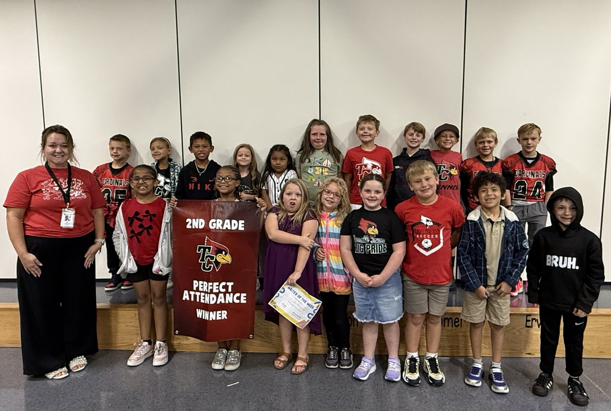 TC_Schools_KY's tweet image. 𝐂𝐋𝐀𝐒𝐒𝐑𝐎𝐎𝐌 𝐀𝐓𝐓𝐄𝐍𝐃𝐀𝐍𝐂𝐄 𝐖𝐈𝐍𝐍𝐄𝐑𝐒! Each grade level classroom at TCPC with the highest attendance for the week gets to display a banner.
Congratulations to the winners!
K- Shannon Cox's class
1st- Kayla Williams' class
2nd- Ivy Neal's class
#tcpride #tcpc