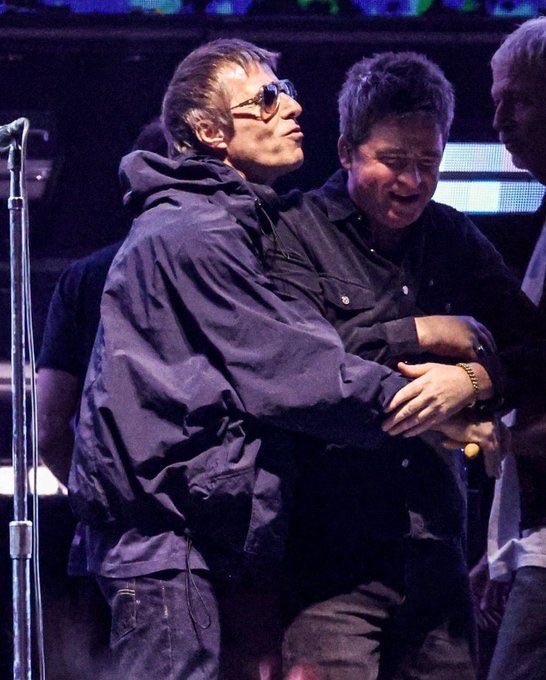 lena 𐙚⋆°｡ tweet media