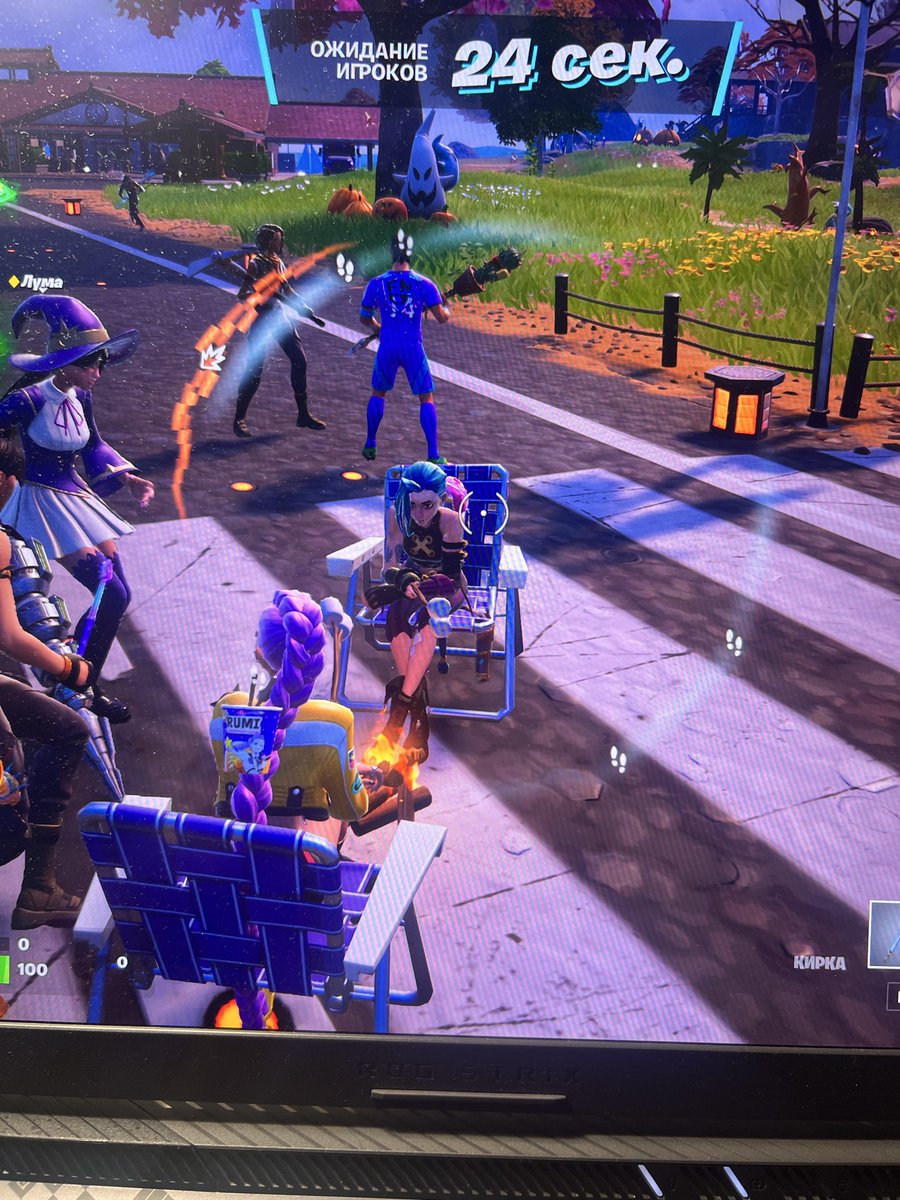 ⋆˚࿔ 𝐙𝐙𝐙𝐨𝐞𝐲 ! 𝜗𝜚˚⋆ tweet media