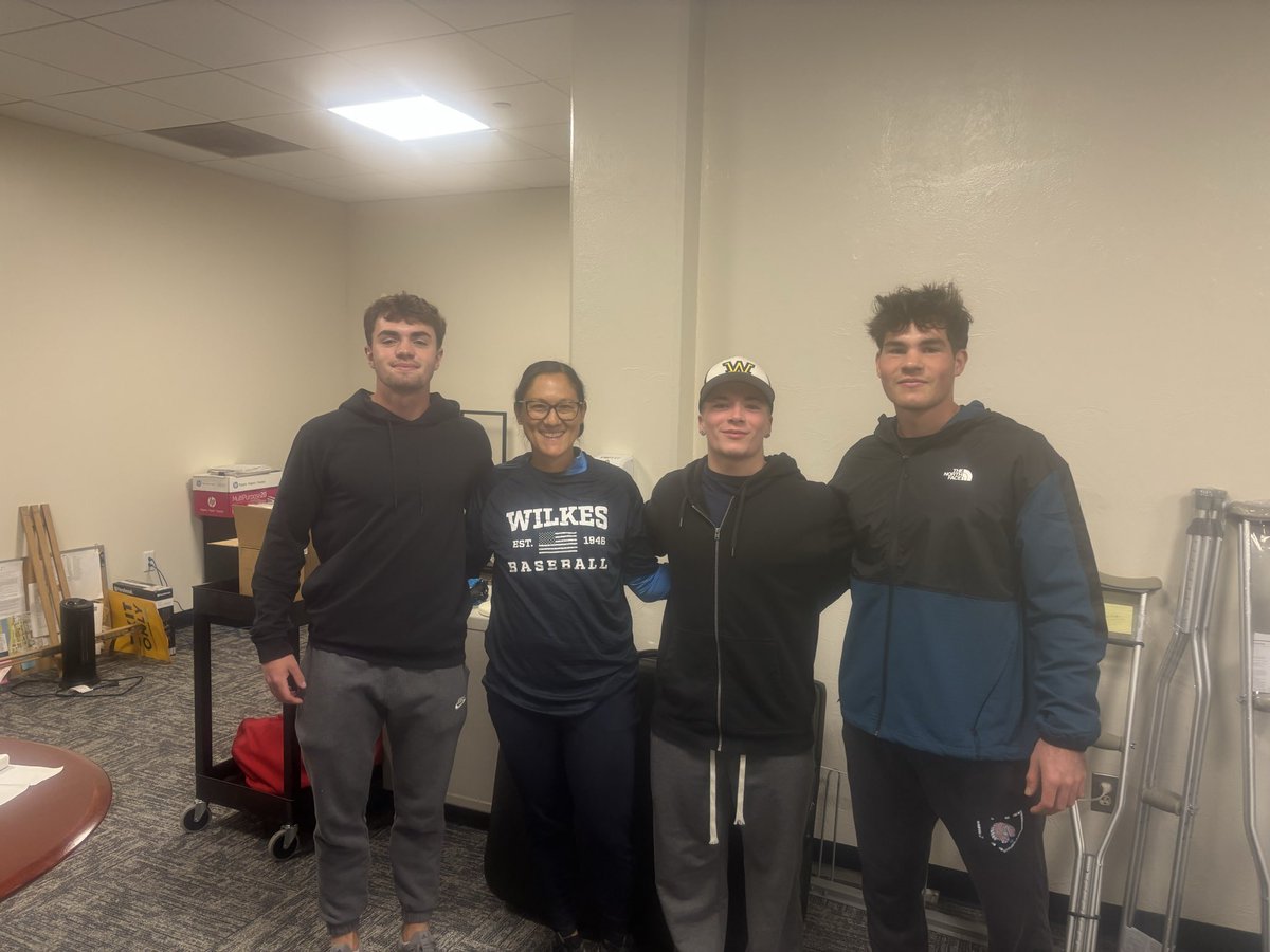 This week we’re thanking our Athletic Leadership &amp; Athletic Training for all their hard work &amp; guidance they provide throughout the year! Thank you for all your support &amp; countless hours you dedicate to all the athletes at Wilkes! 

@wilkescolonels 

#GoColonels