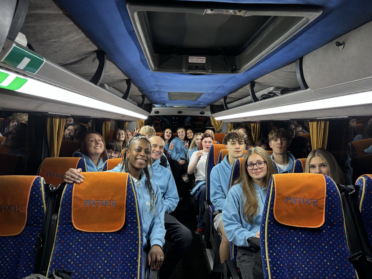 Team <a href="/StGabsBury/">St Gabriel's RC High School</a> have landed safe and sound in Naples and we’re en route to our hotel 🇮🇹