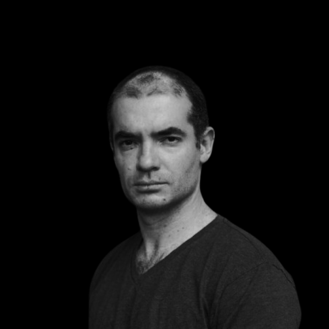 slow_developer's tweet image. how long will ilya remain quiet?
few people understand neural networks better than ilya, so it makes sense that SSI might take a different path to superintelligence
instead of chasing scale, the focus could be on new architectures, new training methods, and stronger…