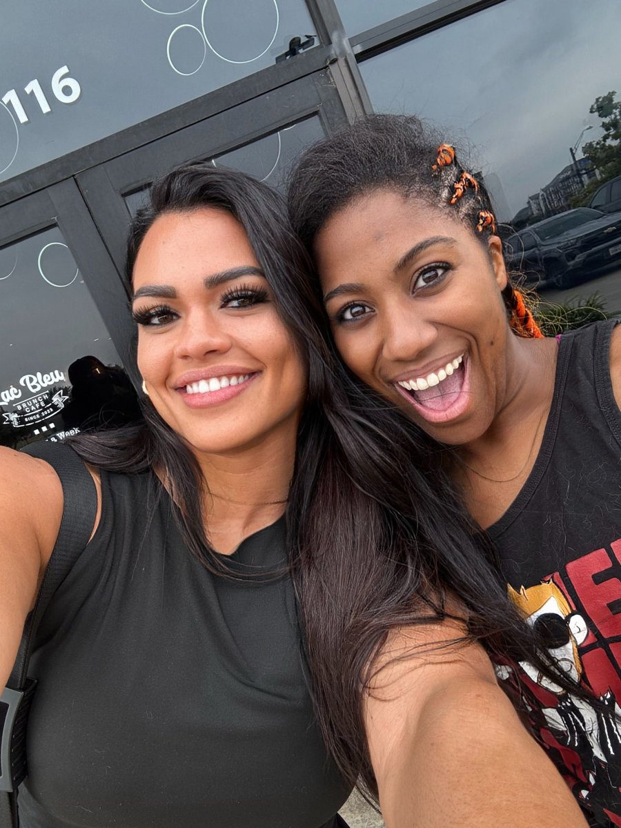 Made it to Texas for <a href="/MPXWrestling/">Metroplex Wrestling</a> 🖤
<a href="/AthenaPalmer_FG/">Athena is ROH & All Elite!</a>