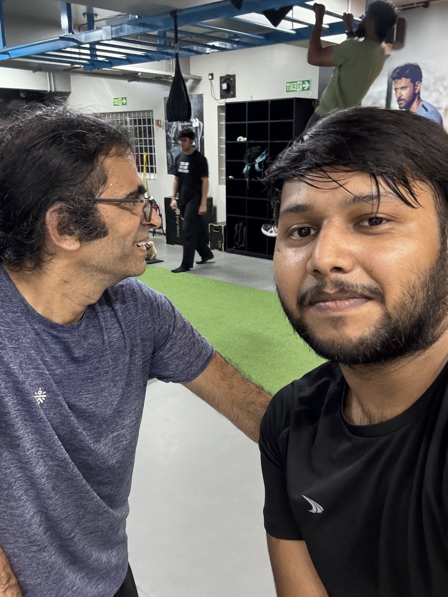 I, along with half of the gym, thought <a href="/1mti4z_ali/">Imtiaz Ali</a> is doing reps with us.