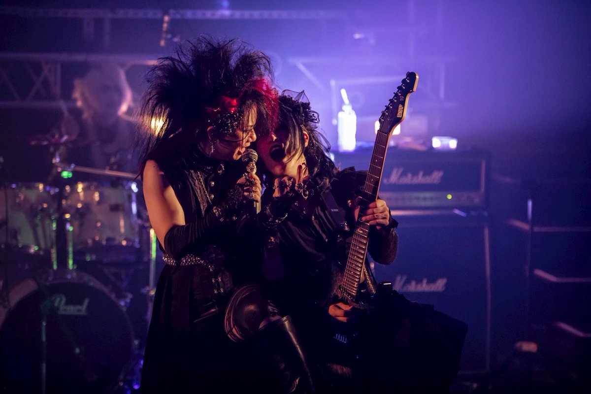 LAY ABOUT WORLD イザナ (@LAW_Izana) / Posts / X