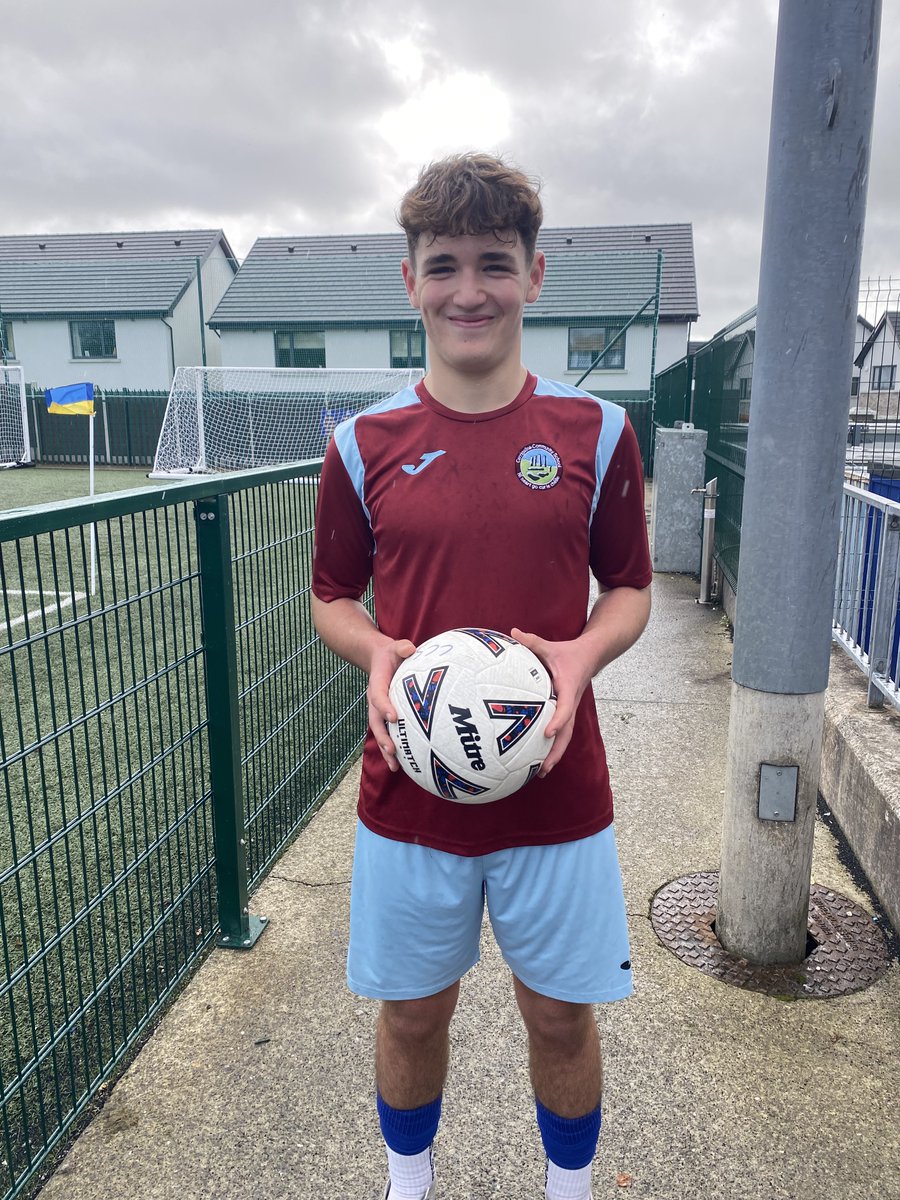 ccs_info's tweet image. U16 boys soccer team played Presentation Brothers College in Round 1 of the Cork Cup where they were successful winning 2-1. Goals scored by Zinedine. Well done to the team on a great first round win 🙌🏻