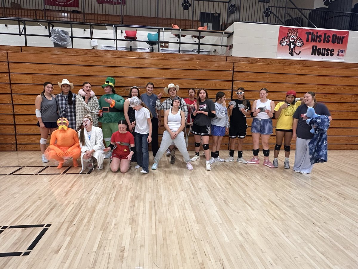 Wagner Volleyball tweet media