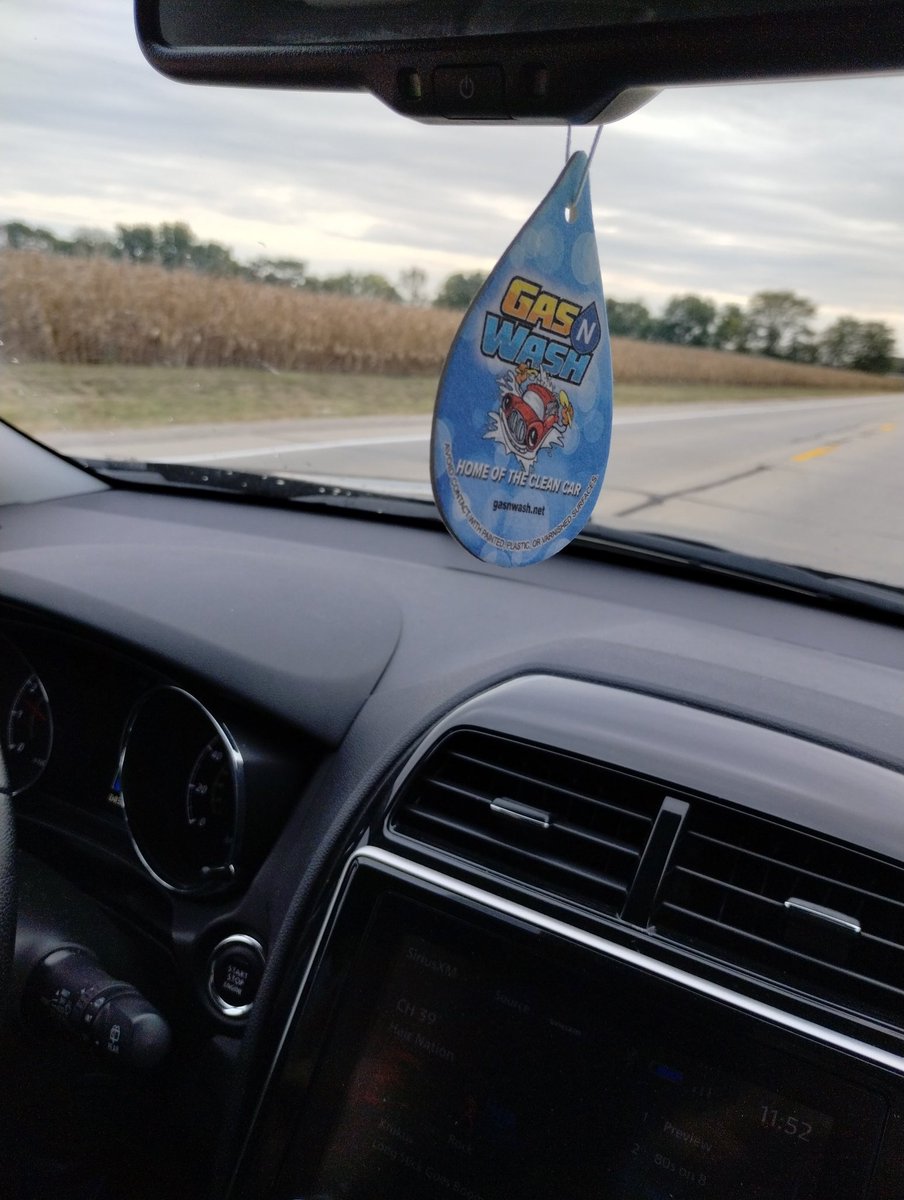 Meg Kuhn-Ferraro tweet media